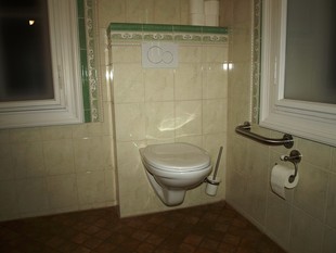 čtyřka wc_1049453